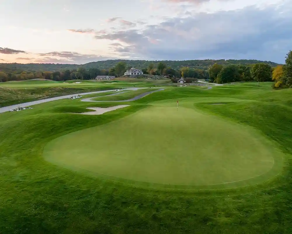 Fox Hopyard Course Tour Hole 16